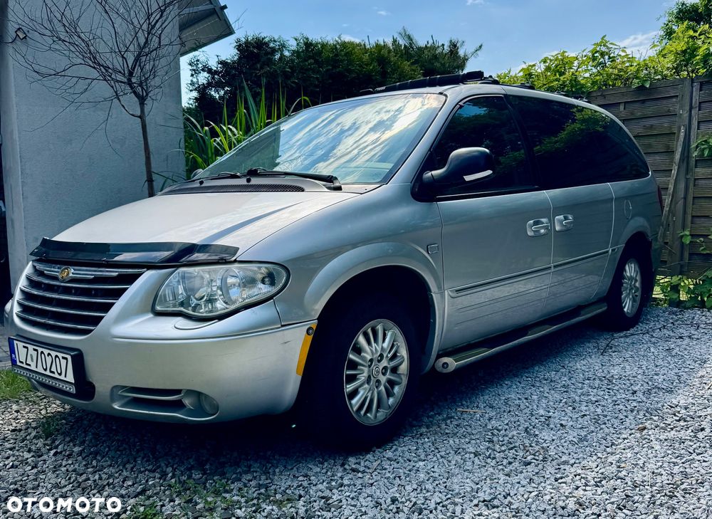 Chrysler Grand Voyager - 1