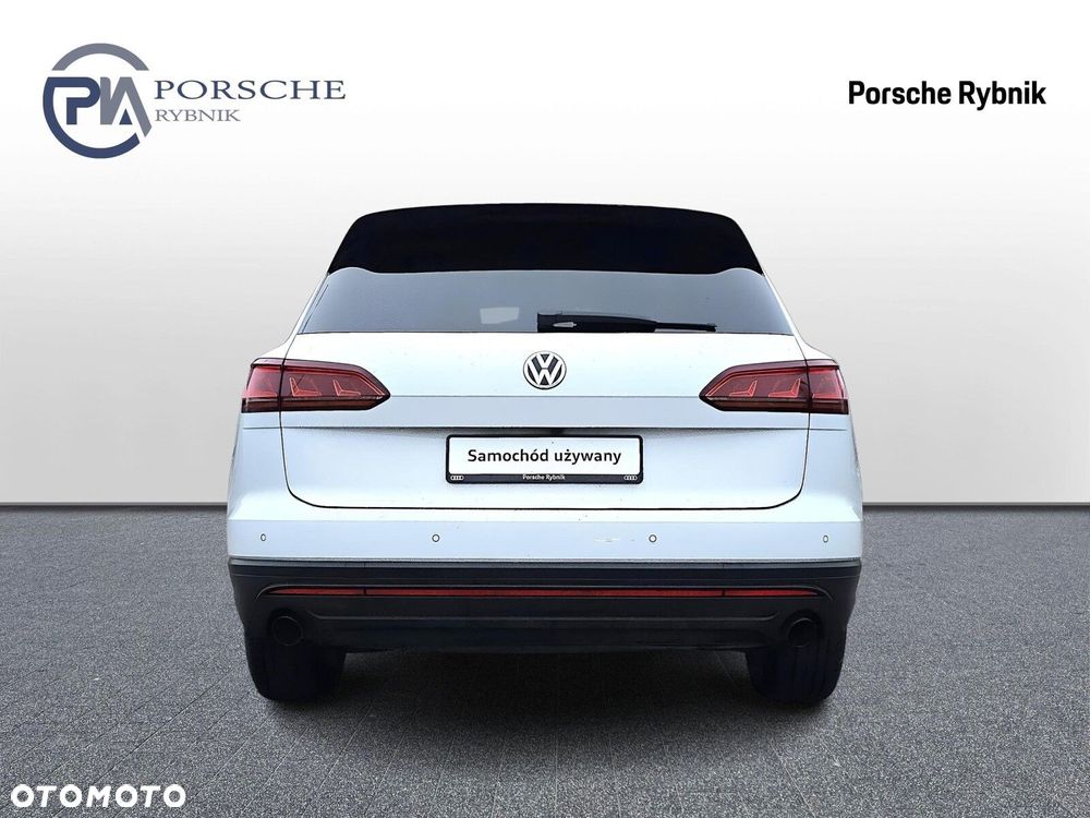 Volkswagen Touareg - 5