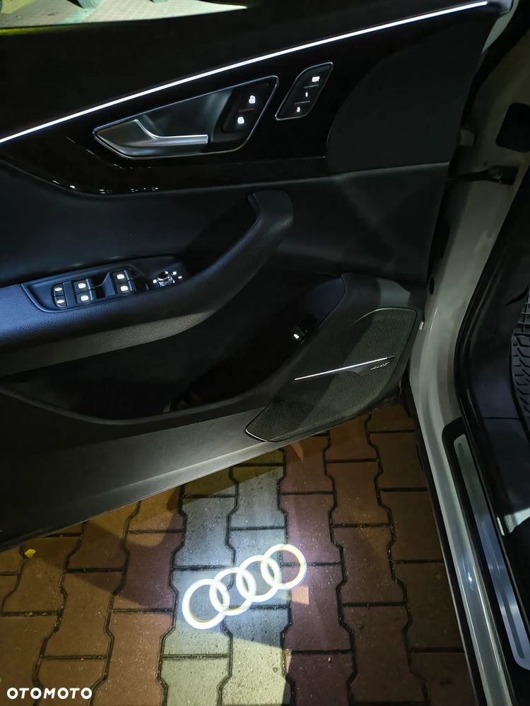 Audi Q7 3.0 TFSI Quattro Tiptr - 5