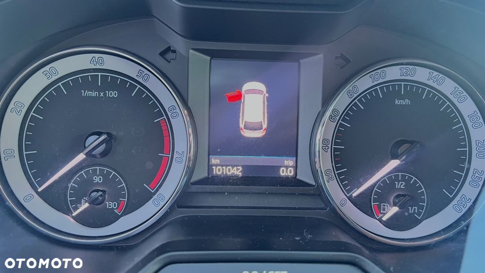 Skoda Octavia 1.8 TSI 4x4 DSG Scout - 27