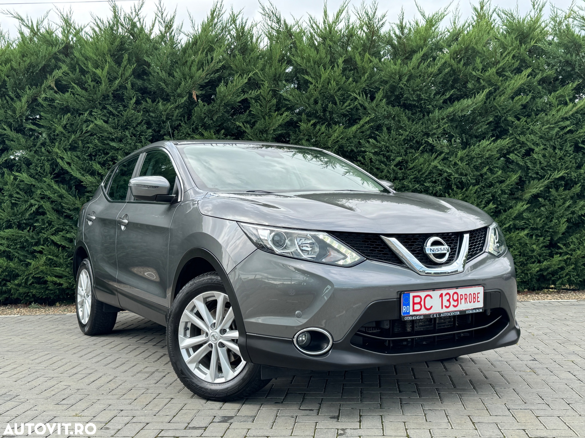 Nissan Qashqai 1.2 DIG-T Start/Stop X-TRONIC N-Connecta - 2