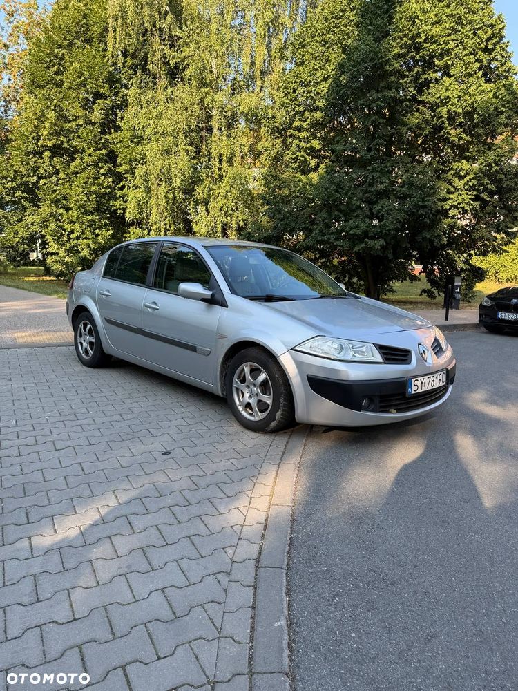 Renault Megane 1.5 dCi Confort Dynamique - 3