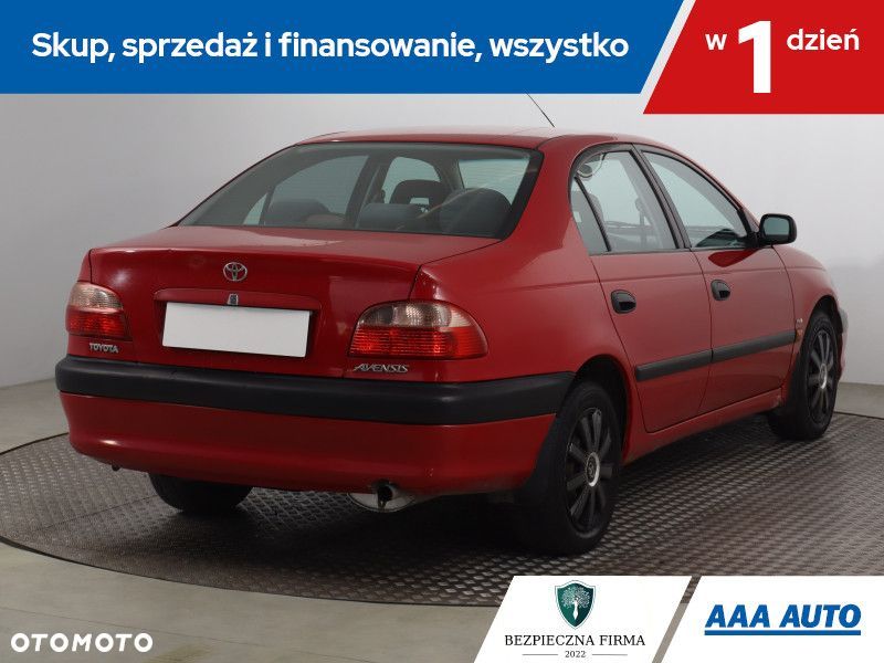 Toyota Avensis - 7