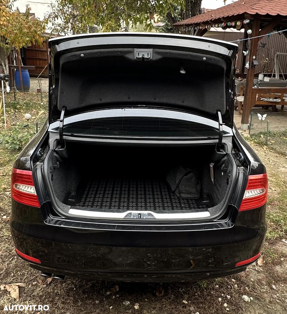 Skoda Superb 2.0 TDI Elegance - 5