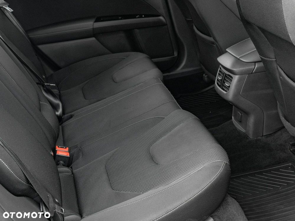 Ford Mondeo 2.0 EcoBlue Titanium - 29