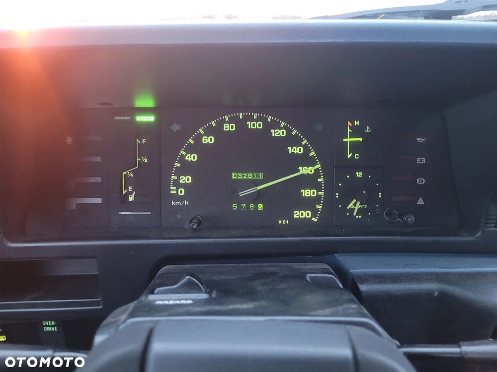 Toyota Camry - 39