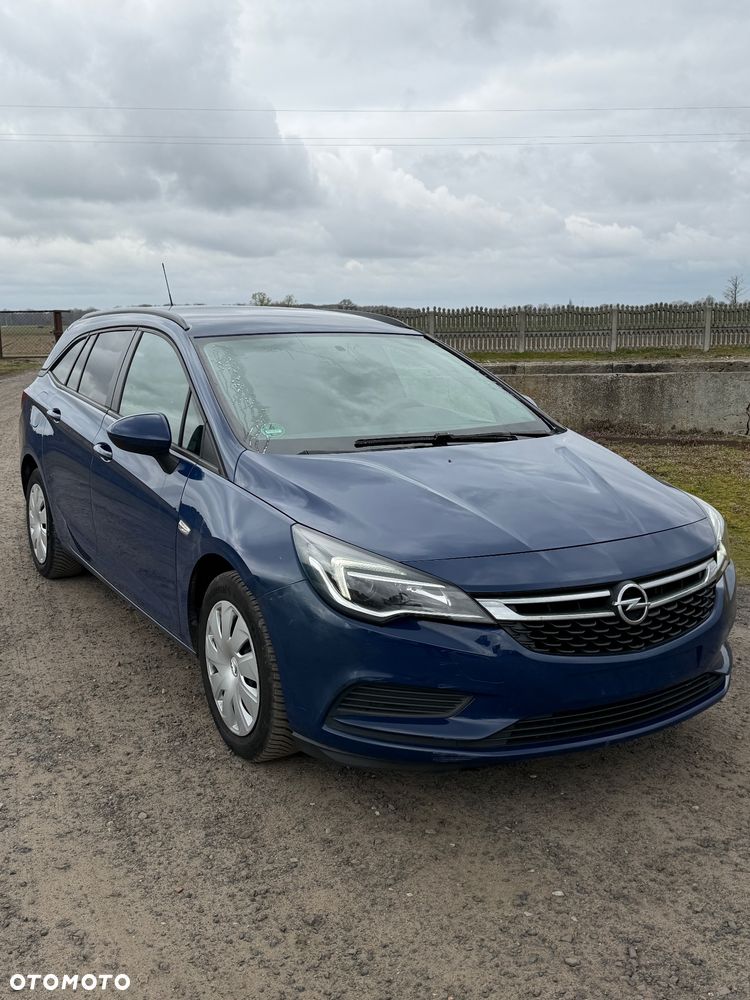 Opel Astra 1.6 BiTurbo D Start/Stop Business - 2