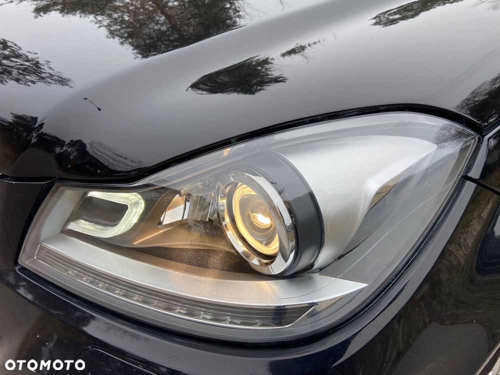 Mercedes-Benz Klasa C 220 CDI DPF BlueEFFICIENCY Avantgarde Edition - 9