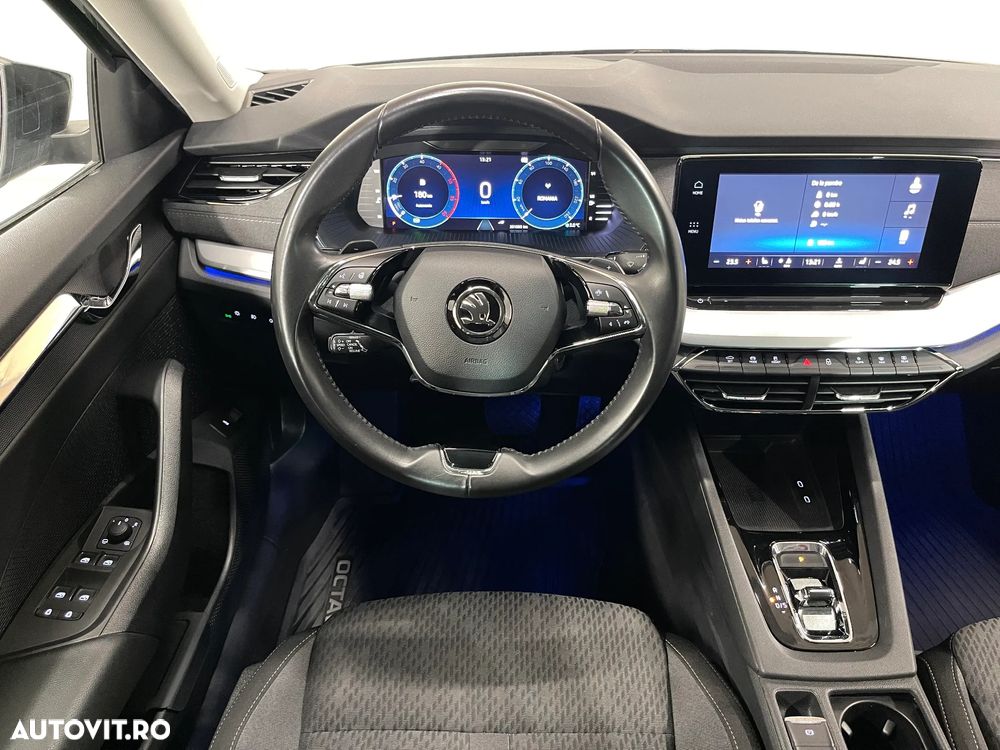 Skoda Octavia 2.0 TDI DSG Style - 6
