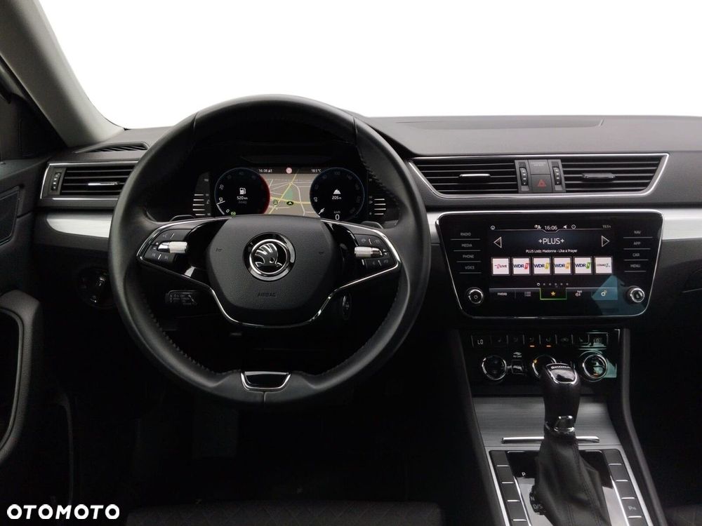 Skoda Superb 2.0 TDI SCR Ambition DSG - 23