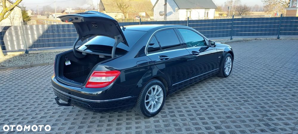 Mercedes-Benz Klasa C - 28