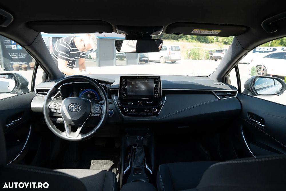 TOYOTA Corolla 2021 — imagine 8