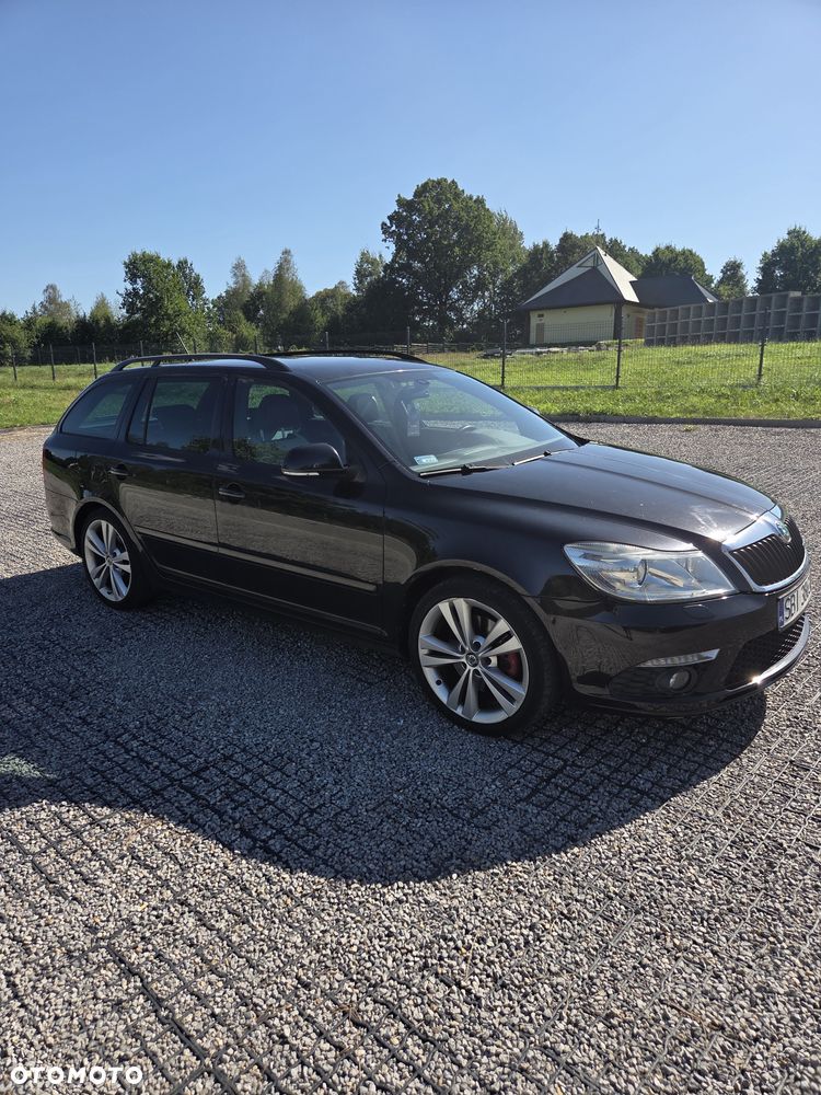 Skoda Octavia 2012 photo 2