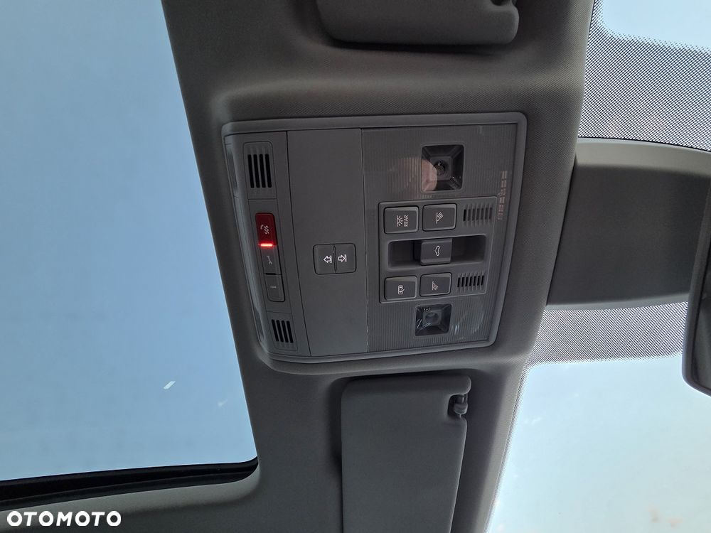 Skoda Karoq 1.5 TSI ACT DSG Style - 28