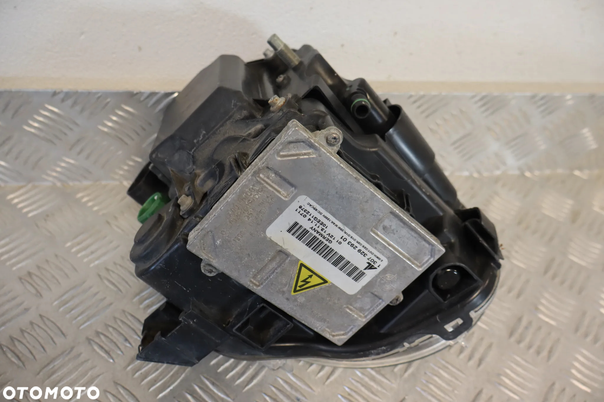 LAMPA PRZEDNIA PRZÓD PRAWA LEWA FIAT 500 XENON 2007-2015 - 17