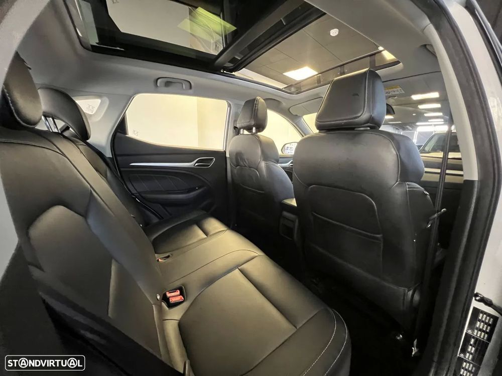 MG ZS EV 44.5 kWh Comfort — fotografia 8