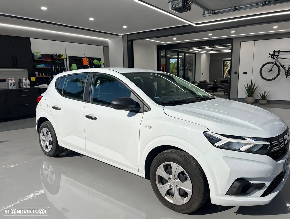 Dacia Sandero 1.0 SCe Essential - 1
