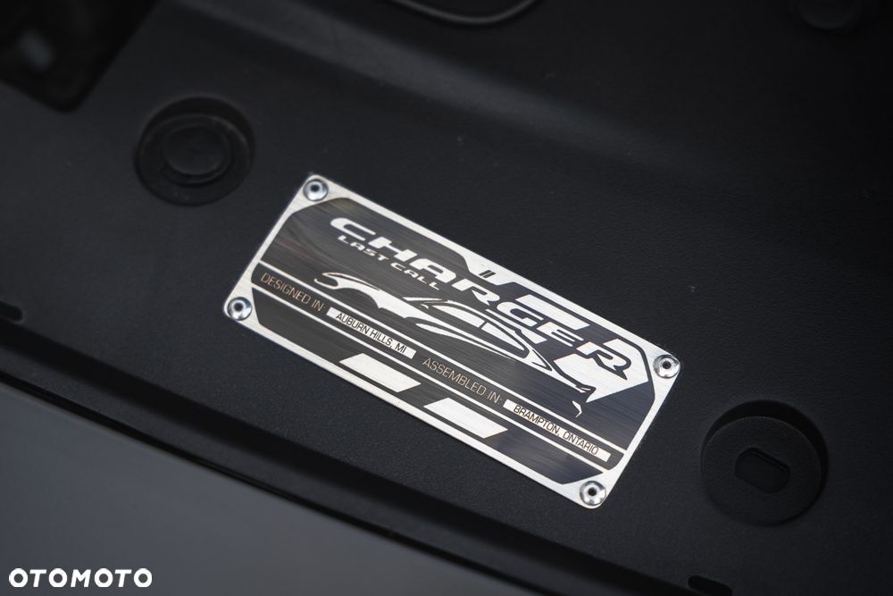Dodge Charger - 24
