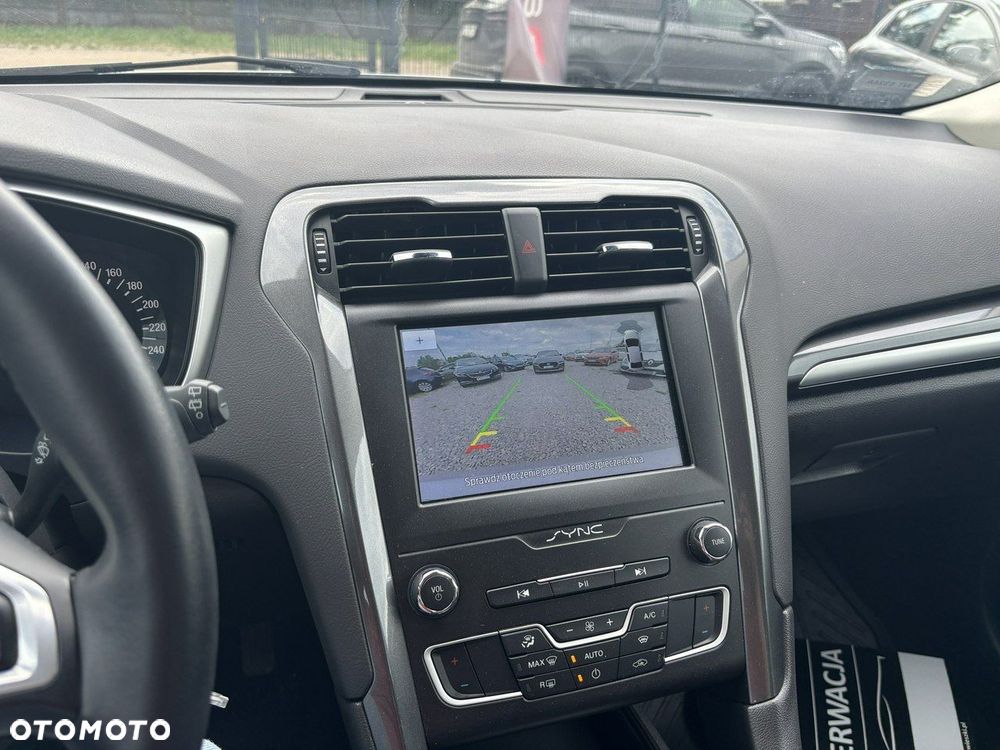 Ford Mondeo - 25