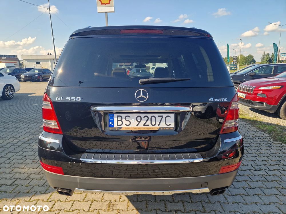 Mercedes-Benz GL 500 - 7