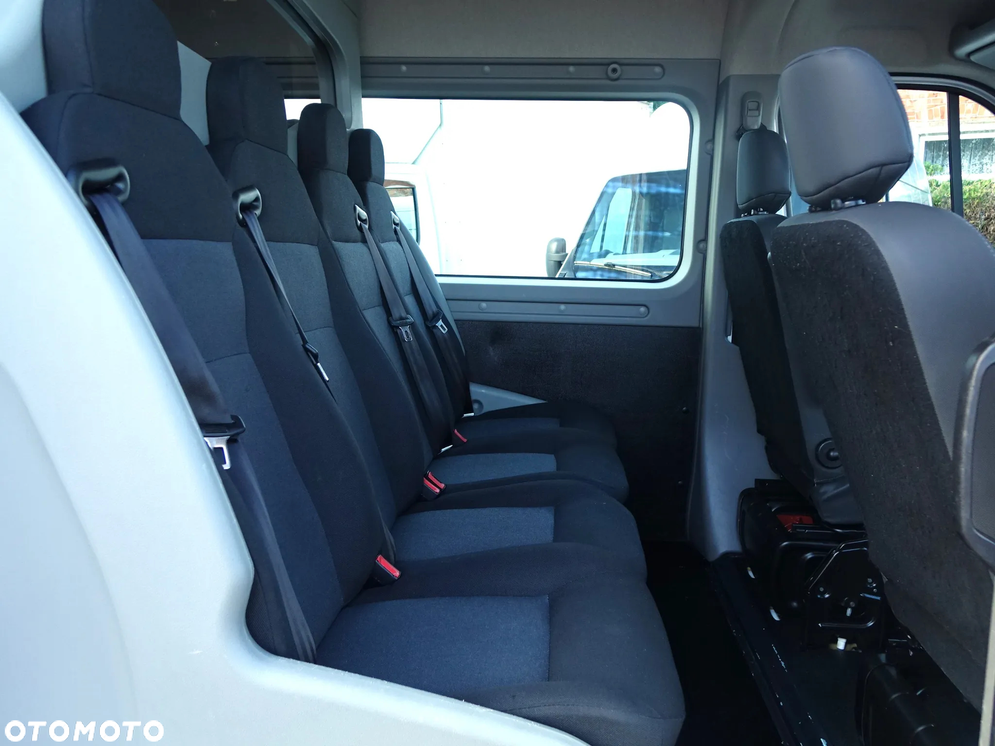 Renault Master IV 6-osobowy BRYGADÓWKA NA BLIŹNIAKU - 15