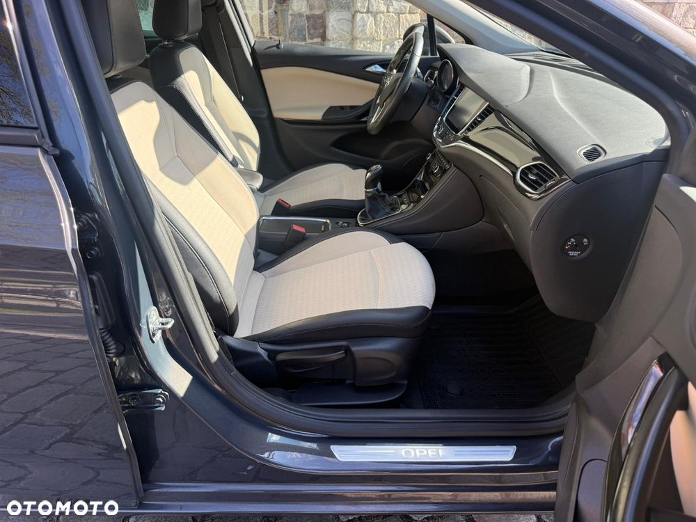 Opel Astra - 29