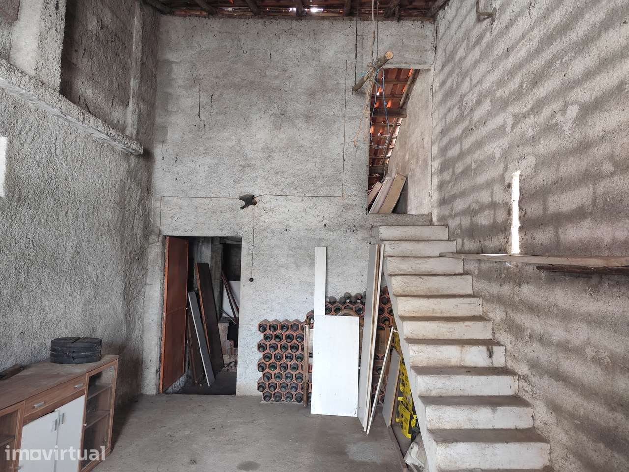 Armazém/Garagem/Habitação - Grande imagem: 2/4