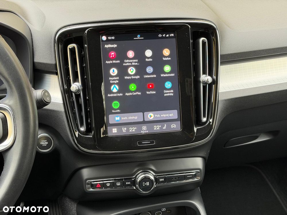 Volvo XC 40 B3 Plus Bright - 27