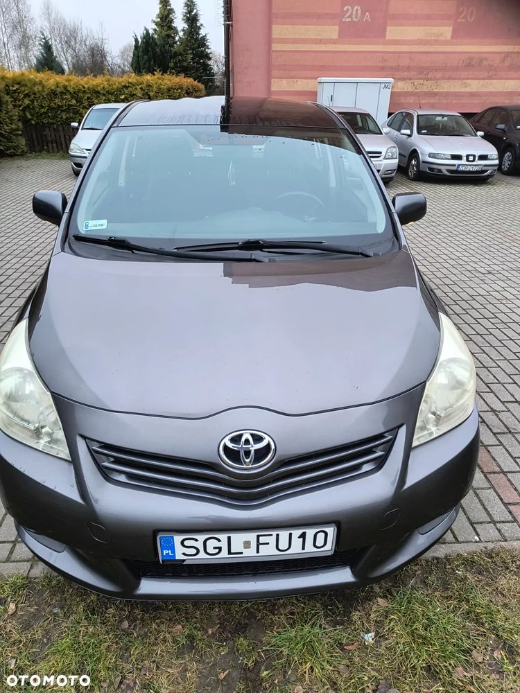 Toyota Verso 2.0 D-4D Luna 7os - 2