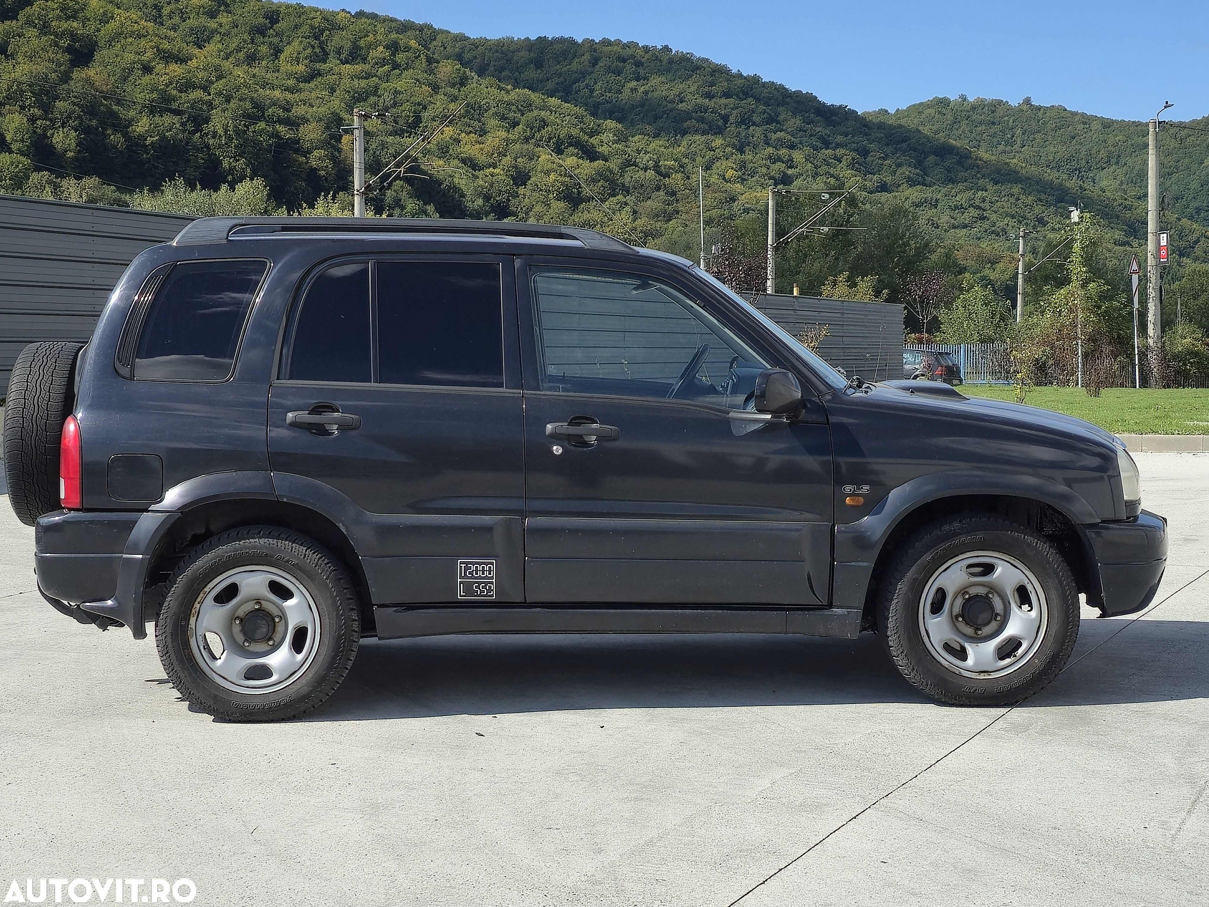 Suzuki Grand Vitara 2.0 TD - 16