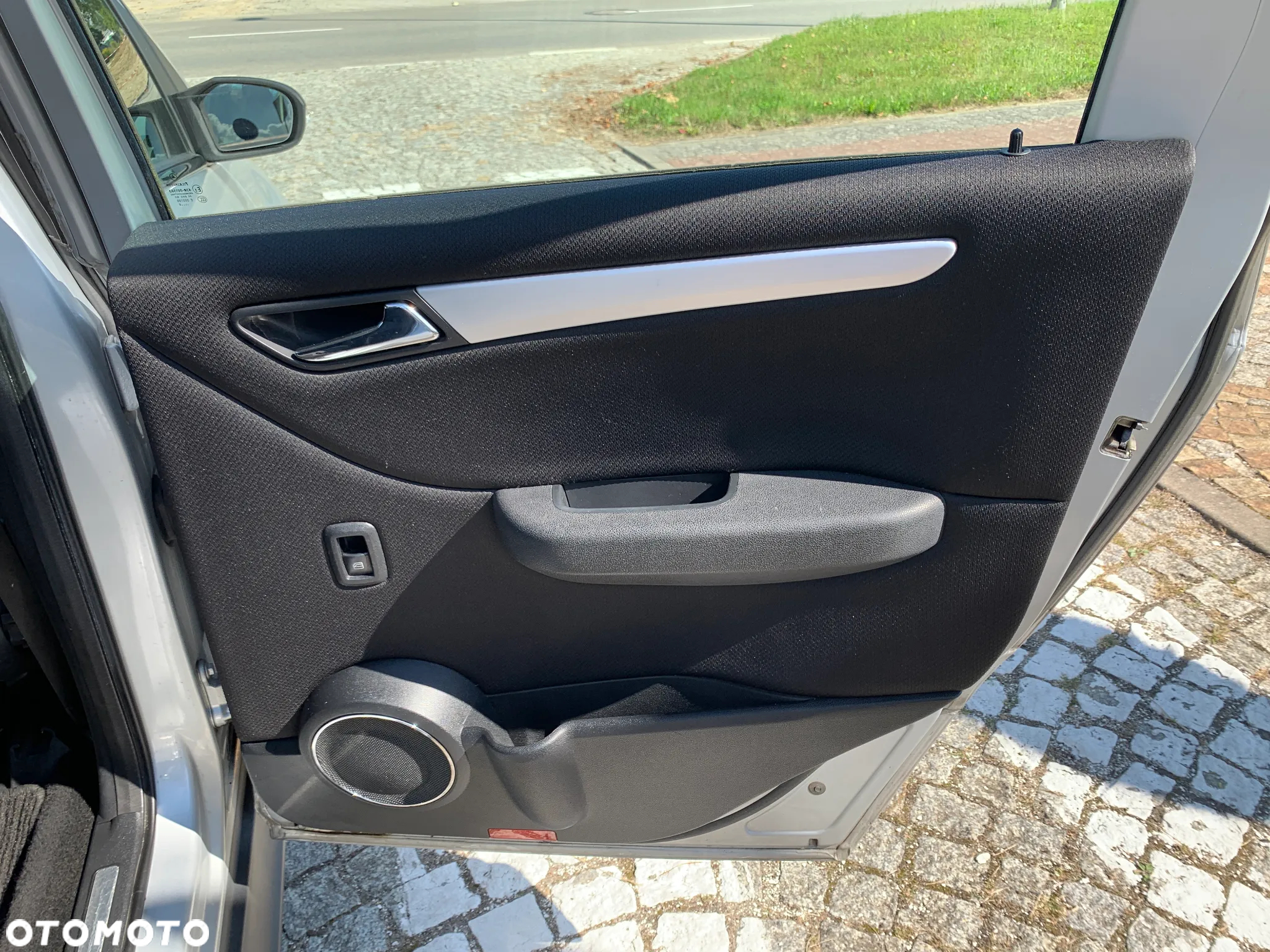 Mercedes-Benz Klasa B - 30