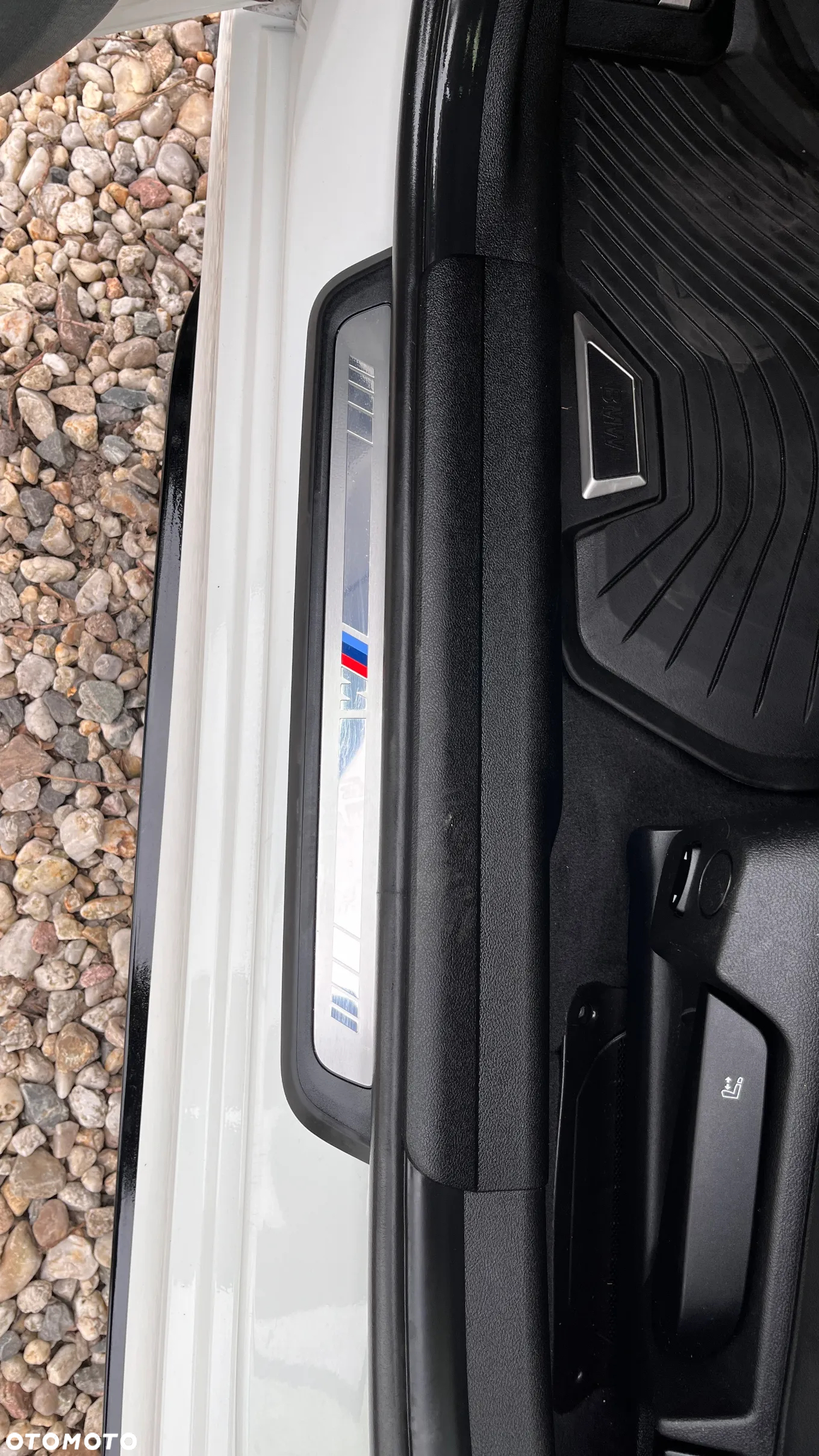 BMW Seria 3 320d xDrive - 24