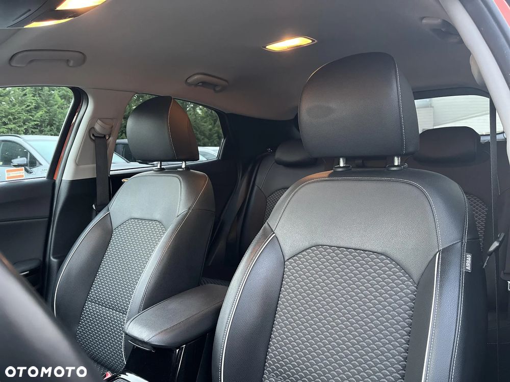 Kia XCeed 1.5 T-GDI Business Line DCT - 11