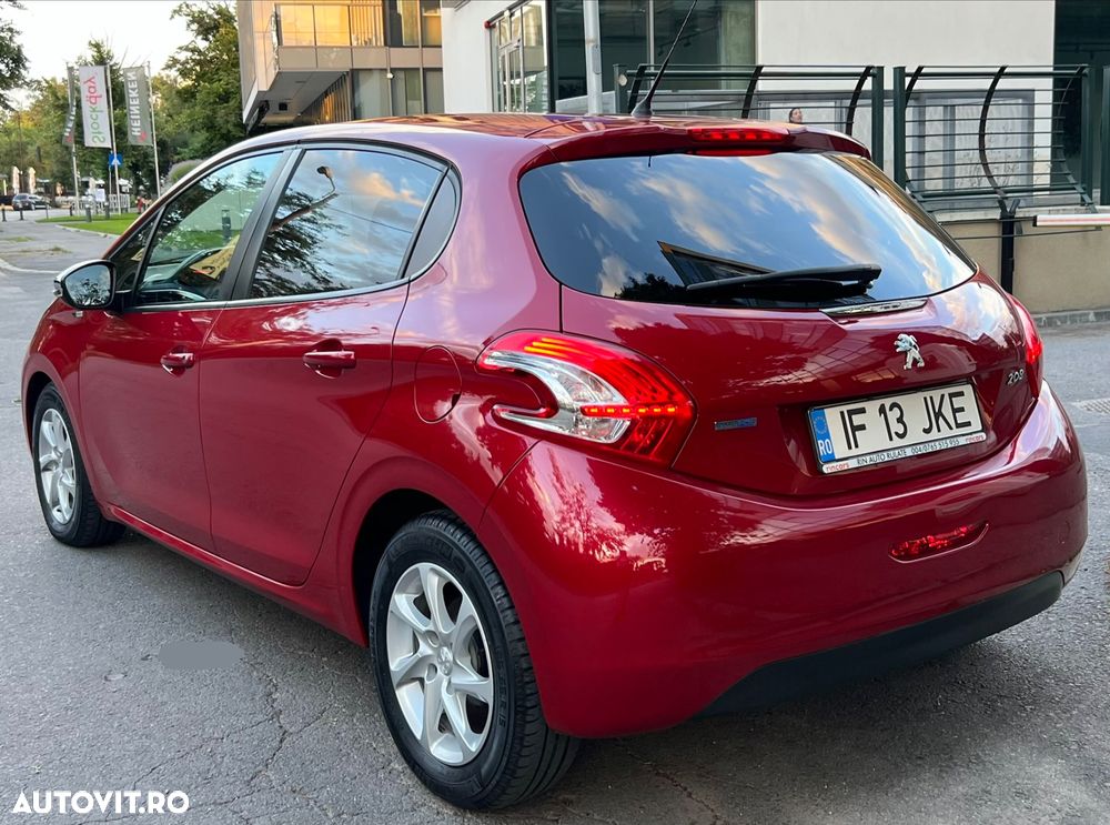 Peugeot 208 Blue-HDi 100 Stop&Start Style - 4