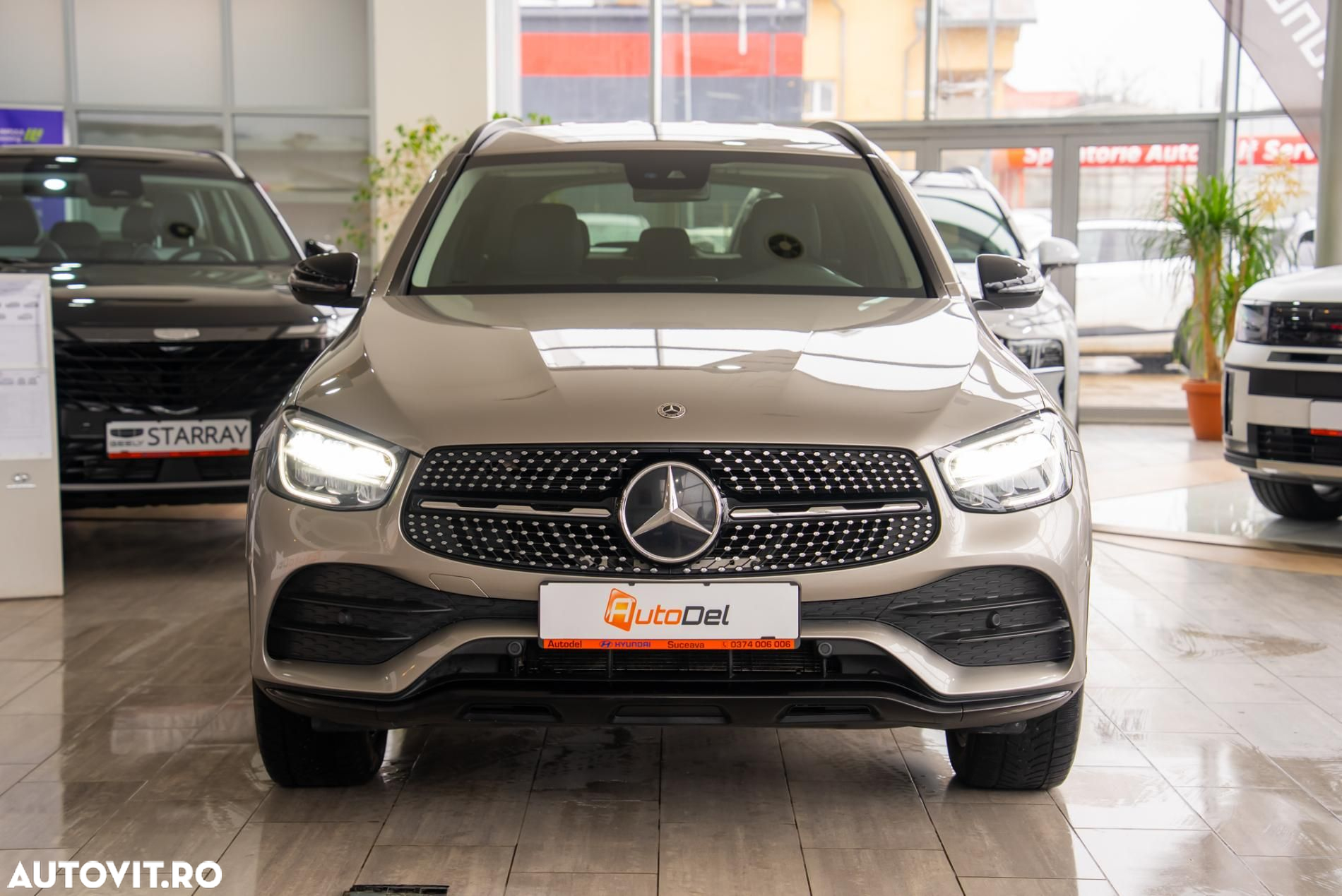 Mercedes-Benz GLC 300 de 4Matic 9G-TRONIC AMG Line Plus - 9