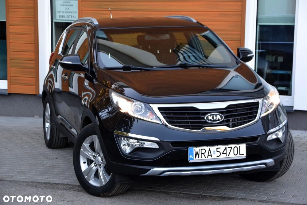 Kia Sportage 2.0 CRDI 4WD Dream-Team Edition - 4
