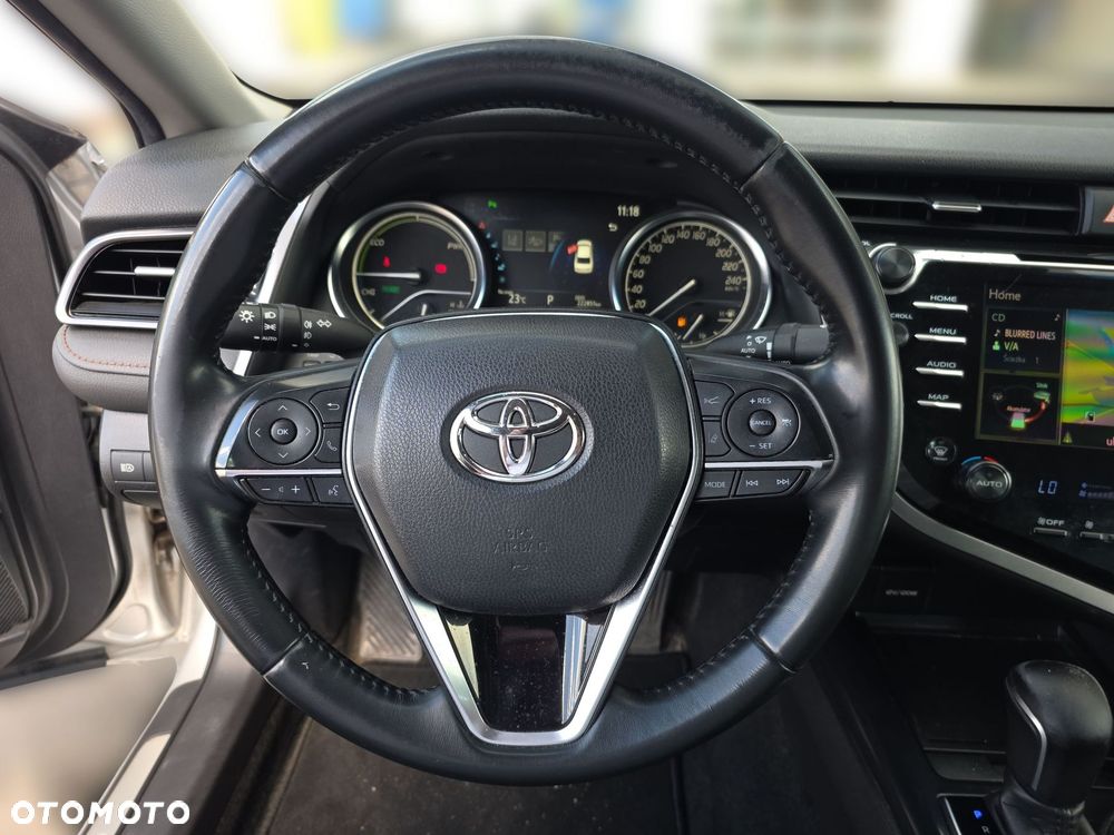 Toyota Camry 2.5 Hybrid Prestige CVT - 10