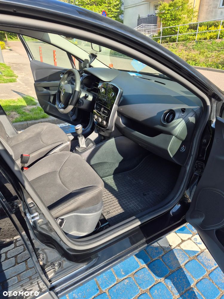 Renault Clio 1.2 16V Life - 16