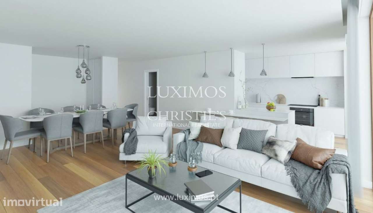 Apartamento T2 com varanda e garagem à venda em Silves, Algarve - Grande imagem: 2/10