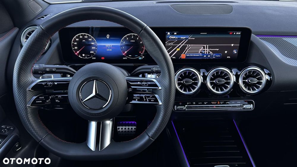 Mercedes-Benz GLA 200 AMG Line - 14