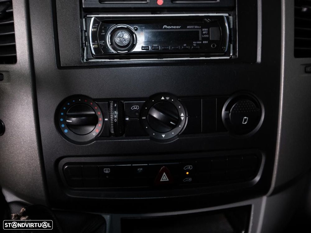 Volkswagen Crafter - 18