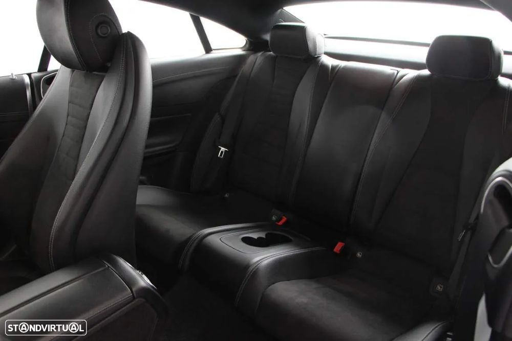 Mercedes-Benz E 220 d Coupe 9G-TRONIC AMG Line - 6
