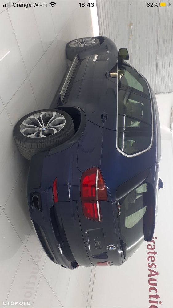 BMW X5 5.0i xDrive - 21