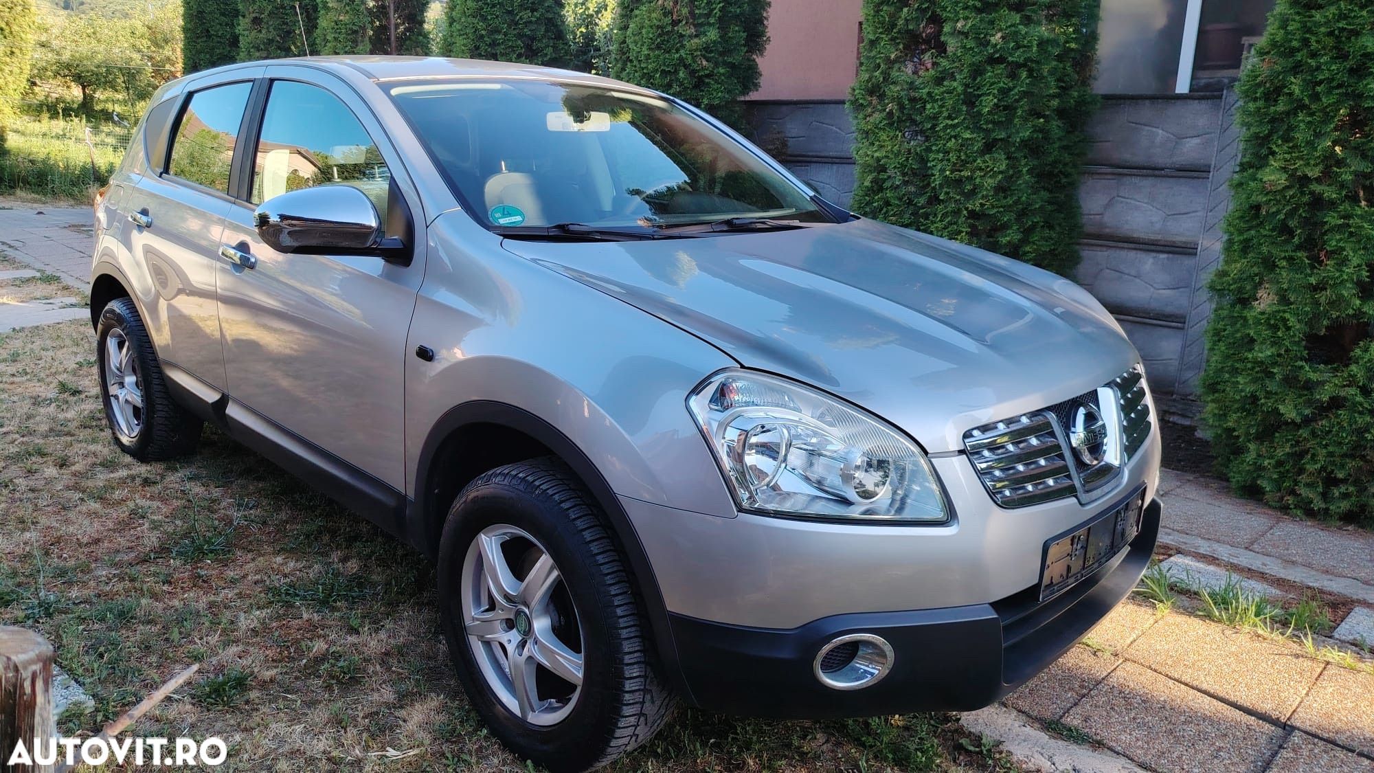 Nissan Qashqai - 1