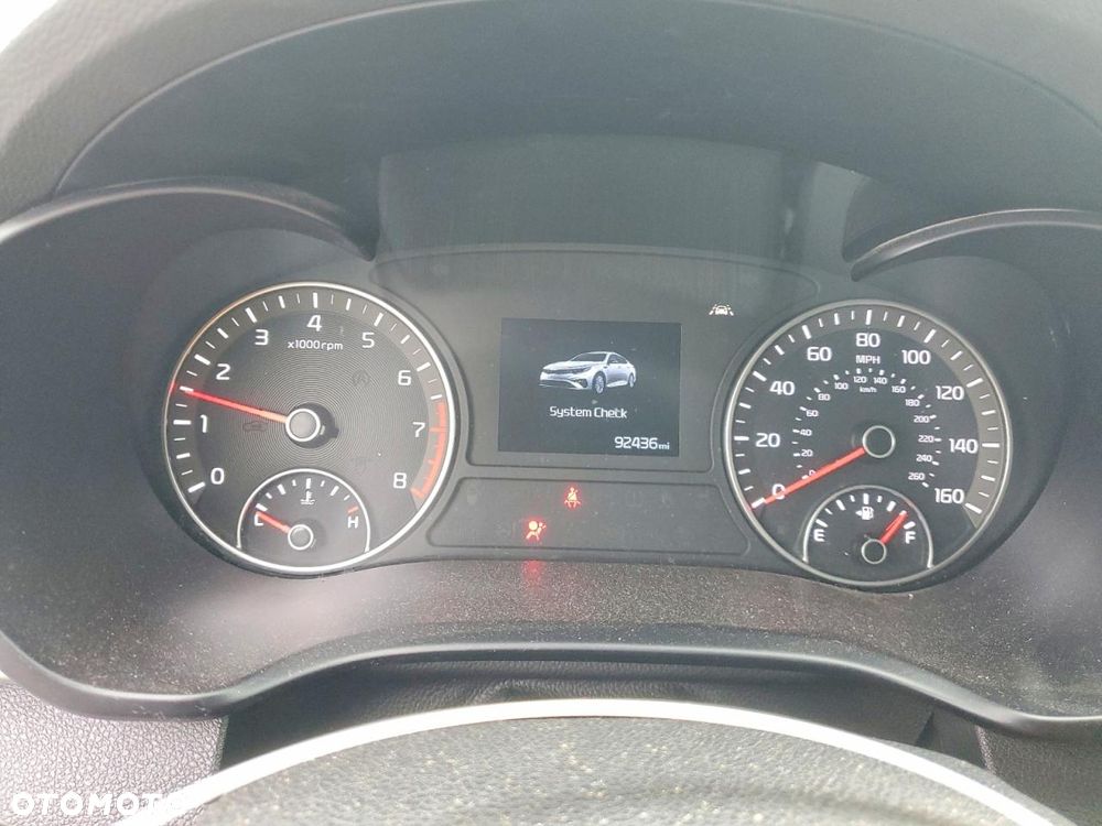 Kia Optima - 10