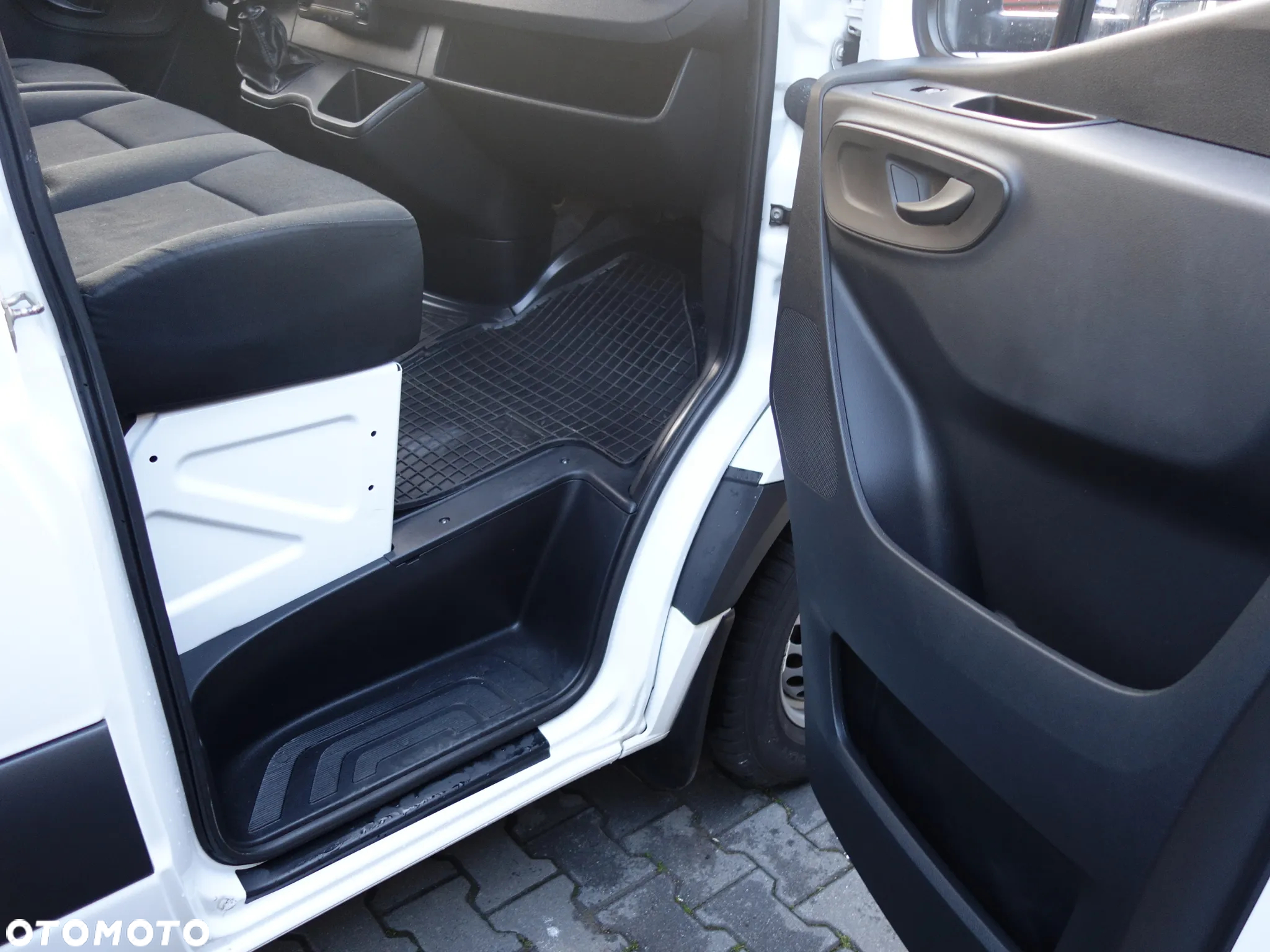 Mercedes-Benz sprinter - 13