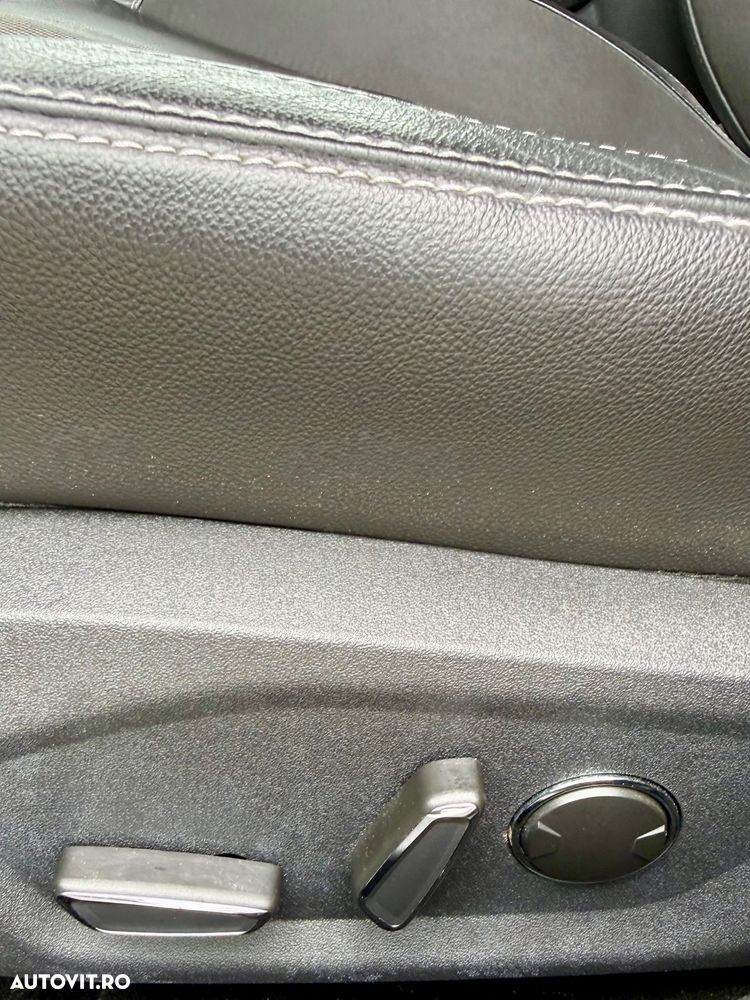 Ford Mondeo 2.0 TDCi Powershift Titanium - 12