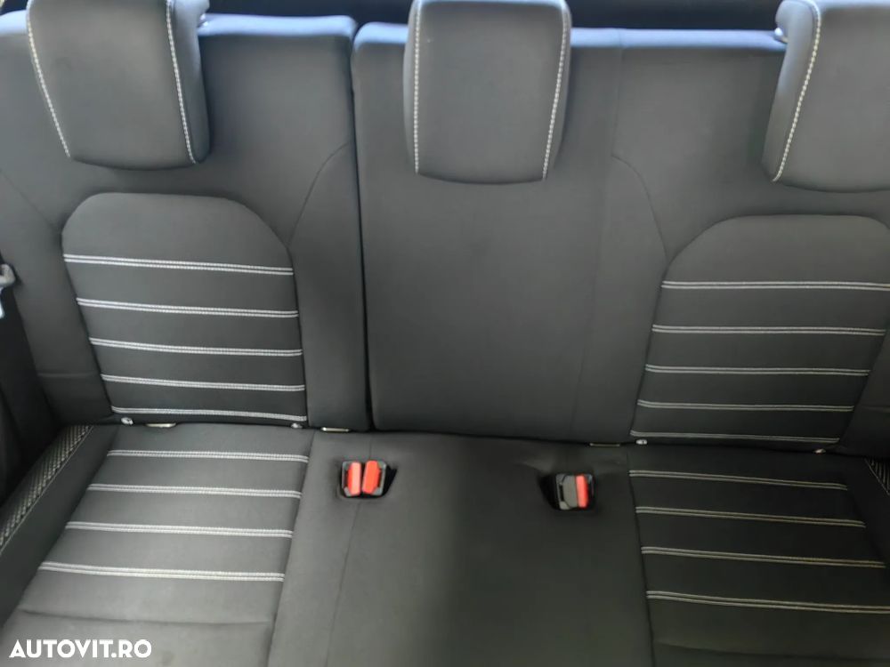 Dacia Duster 1.6 SCe 4WD Prestige jante 17" - 8