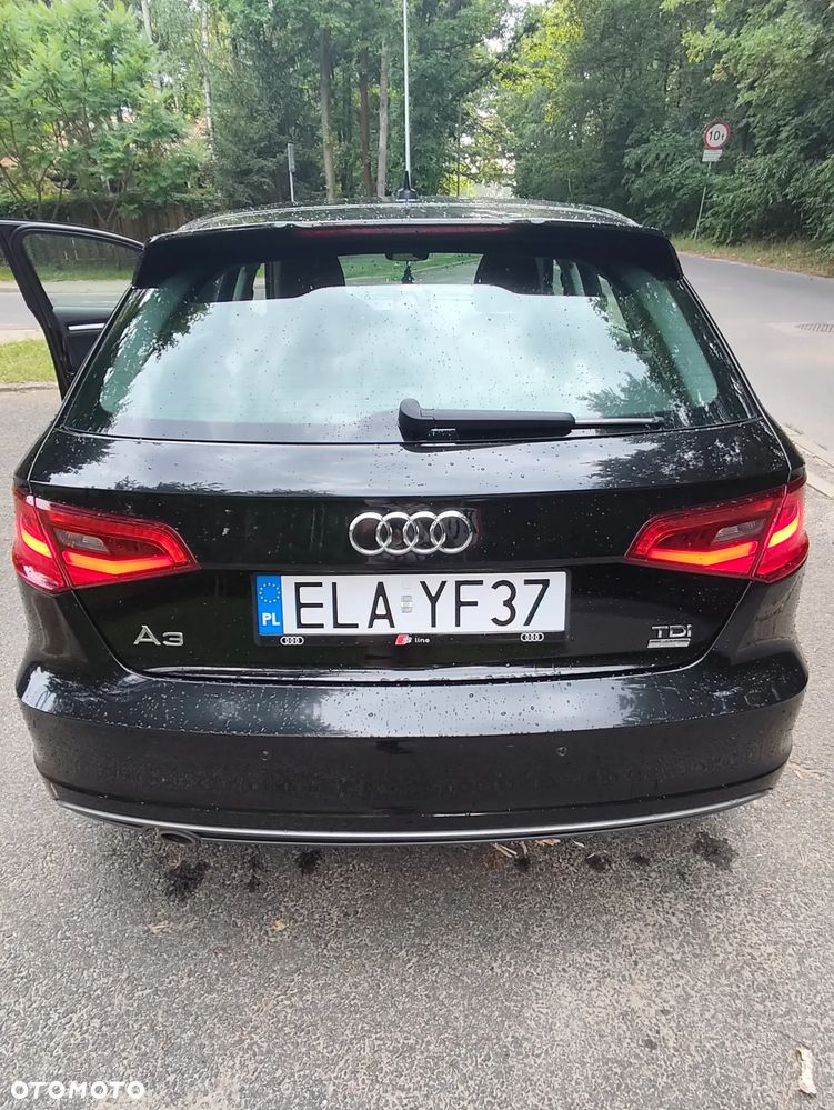 Audi A3 Sportback 1.6 TDI (clean diesel) S line Sportpaket - 18