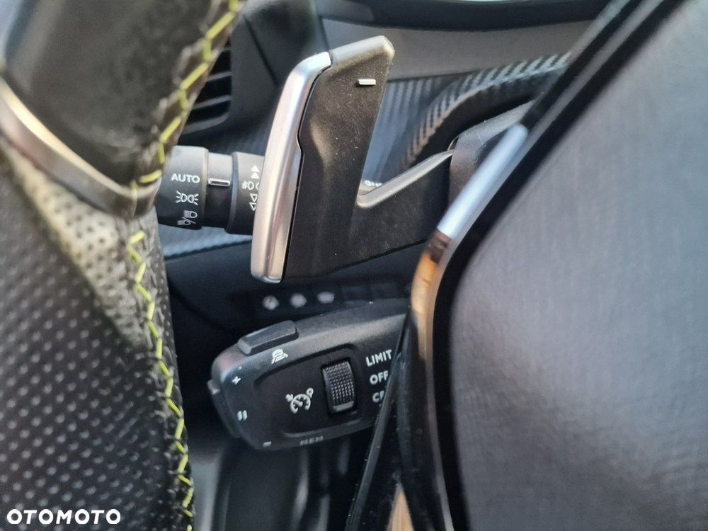 Peugeot 2008 1.5 BlueHDi GT S&S EAT8 - 28